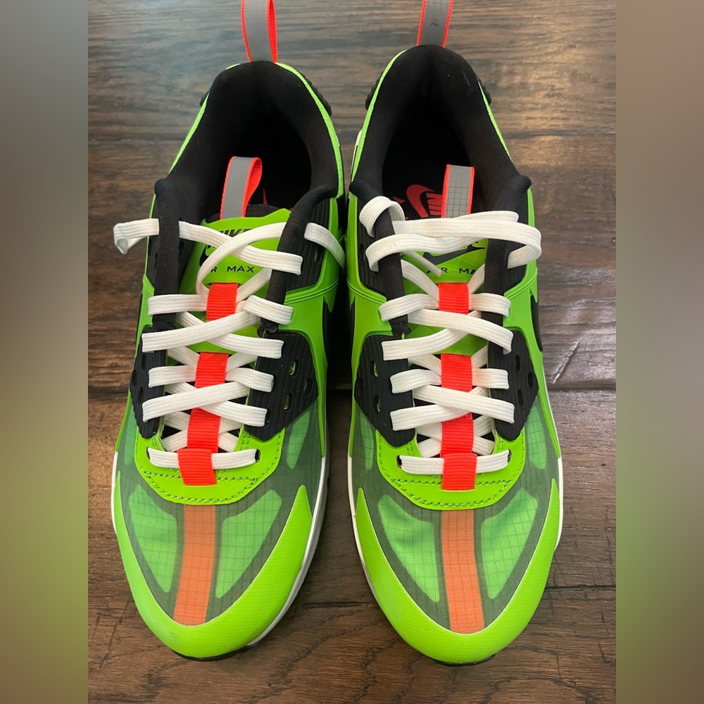 NWT Nike Air Max 90 Drift Action Green youth size 5.5 - Picture 6 of 9